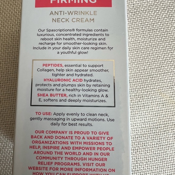 SpaScriptions Firming Anti-Wrinkle Neck Cre. Peptides & Hyaluronic - Picture 4 of 4